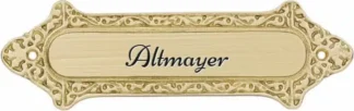 Türschild Wien aus gebürstetem Messing mit oxidiertem Dekor und personalisierter Namensgravur